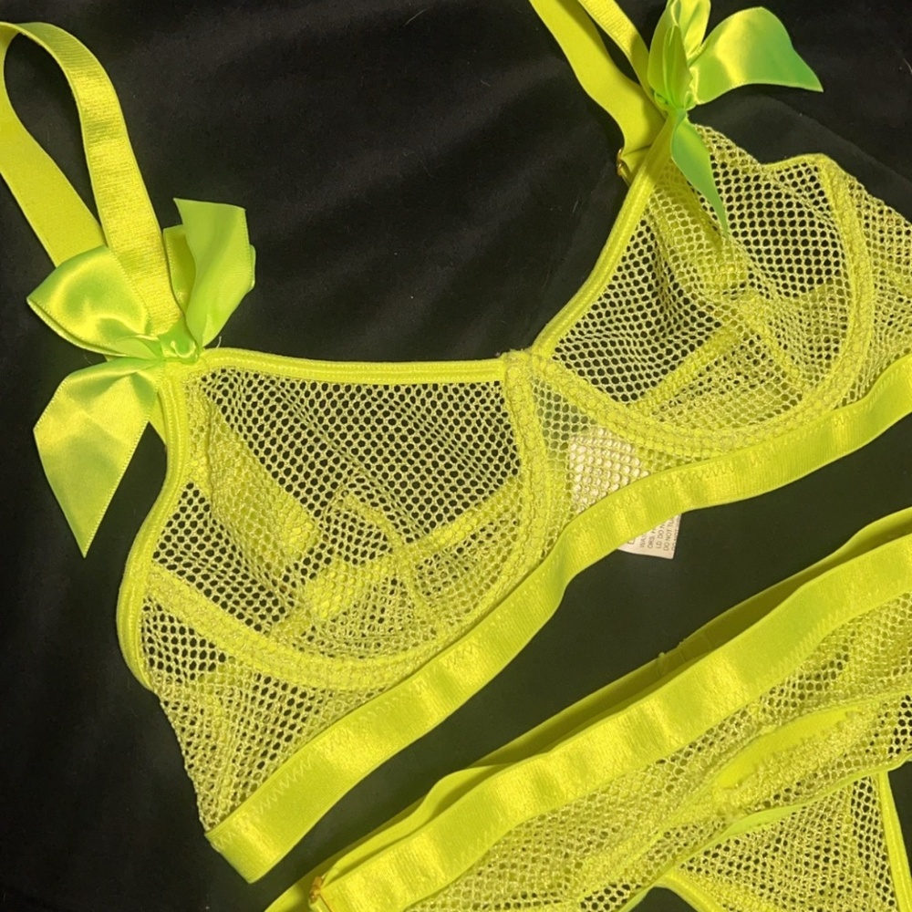 Neon Yellow Rave Set